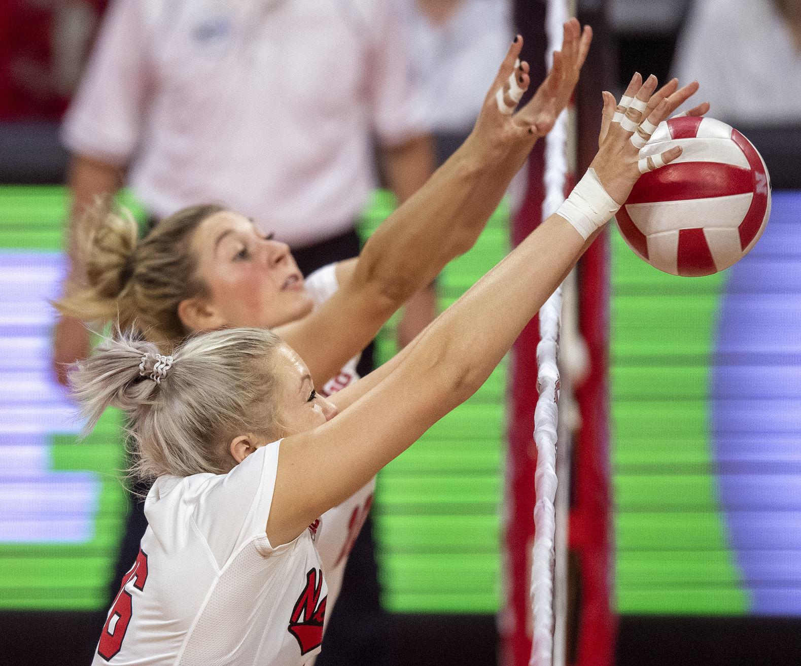 Nebraska volleyball vs. Northwestern, 11.6